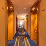 Binggl Otel