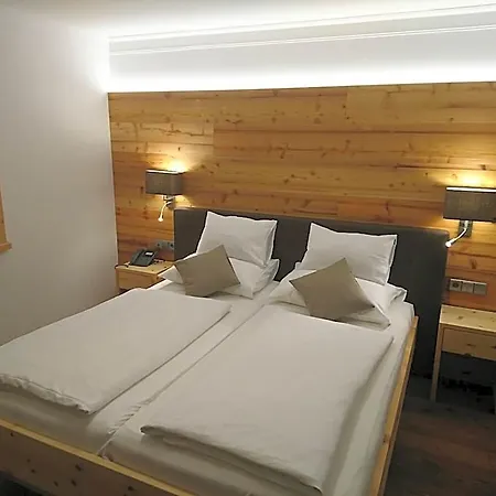 Binggl Hotel
