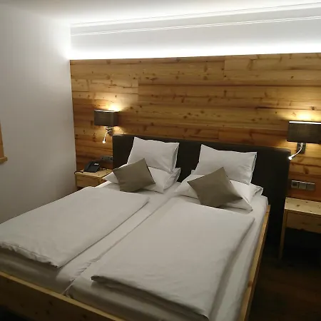Otel Binggl 4*